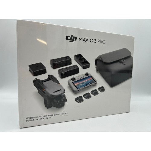 Квадрокоптер DJI Mavic 3 Fly More Combo в Архангельске DJI RC / с экраном